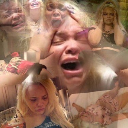 Vaizdo rezultatas pagal užklausÄ
âtrisha paytas memeâ